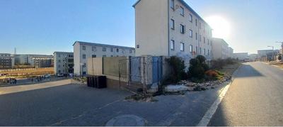 Townhouse For Sale in Fleurhof, Roodepoort