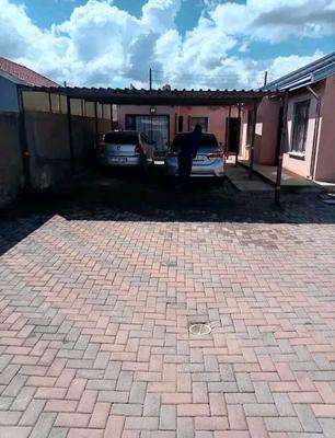 Cottage For Rent in Protea Glen Ext, Soweto