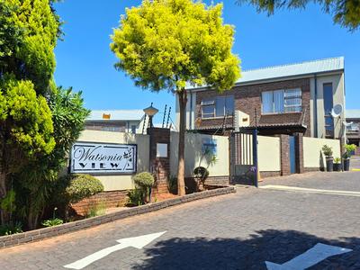 Townhouse For Rent in Noordheuwel, Krugersdorp